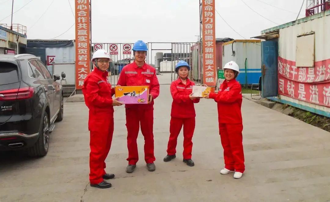 情系員工到一線，傳遞關(guān)懷暖人心(圖1)