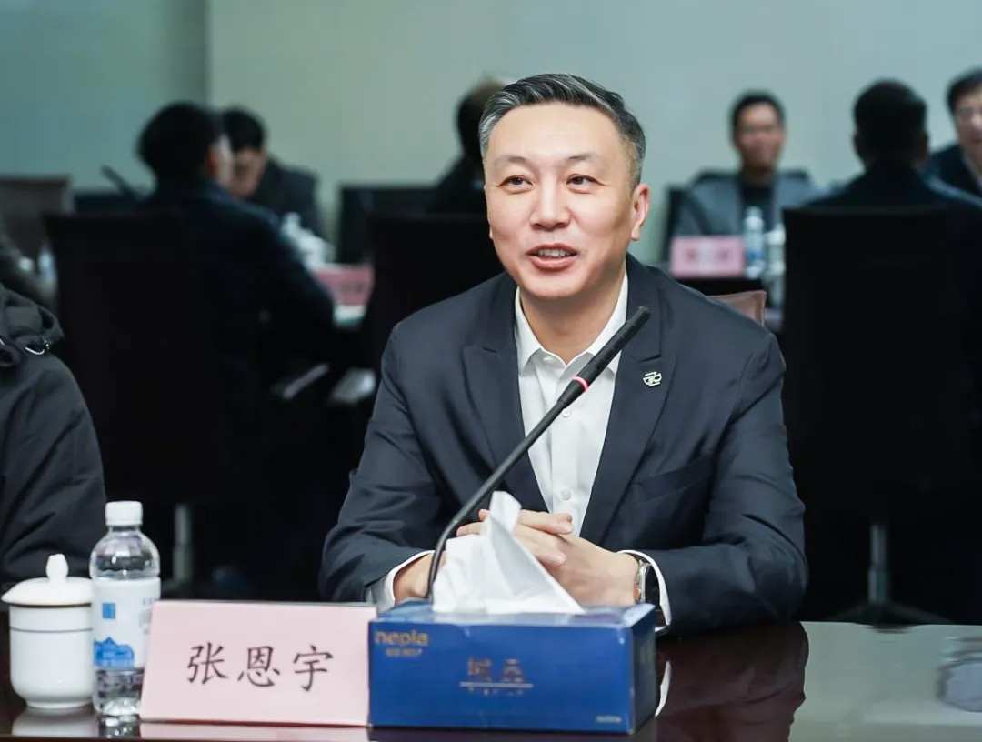 常州大學(xué)徐守坤書記、陳海群校長一行蒞臨神開參觀考察(圖2)